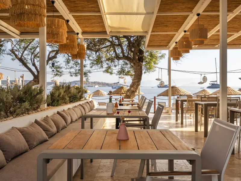 Daphnis Hotel 24