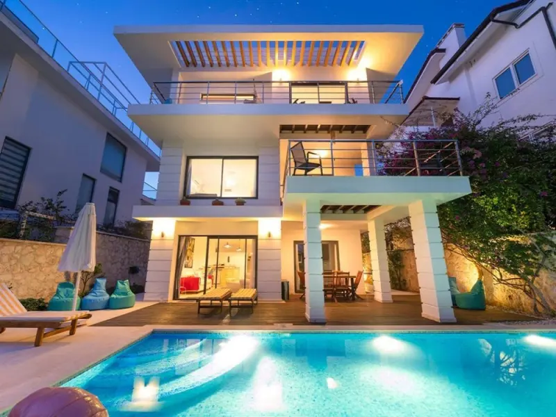 Kuluhana Hotel Villas 6