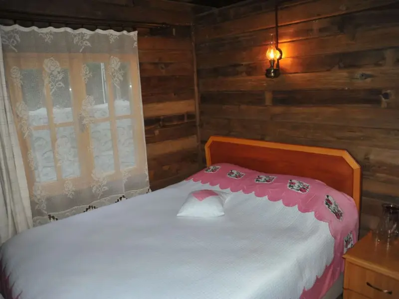 Mencuna Konaklari 28