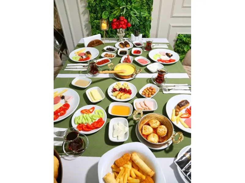 Bayrak Grand Hotel 24