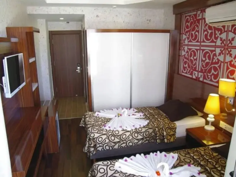 Grand Barhan Hotel 6