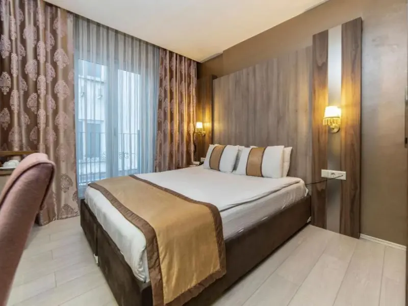 Royal Capital Hotel 23