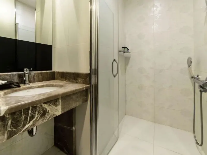 Royal Capital Hotel 27