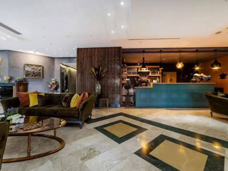 Royal Capital Hotel 3