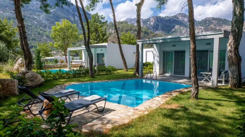Z Villas Beach Hotel 12