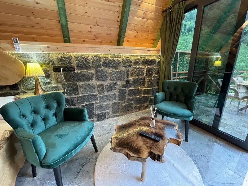 Waterfall Bungalow 22