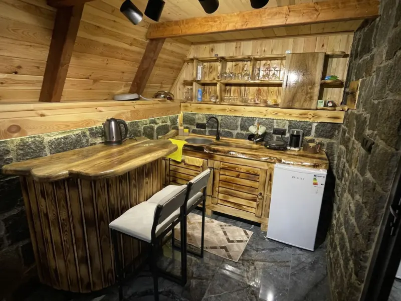 Waterfall Bungalow 10
