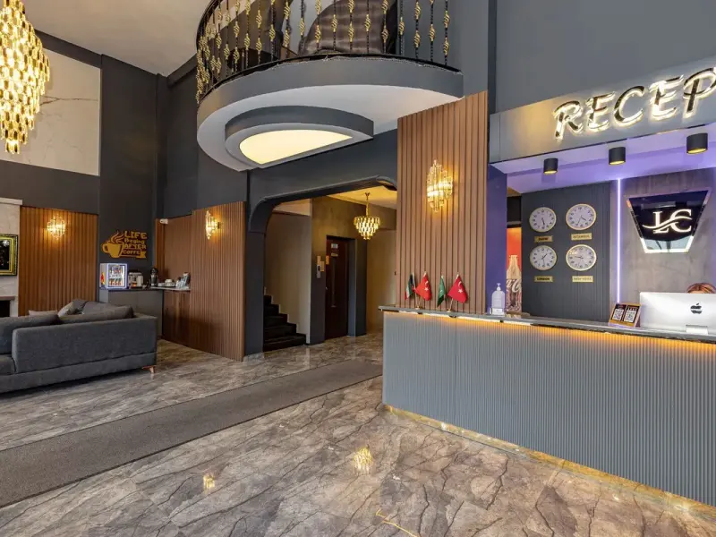 Loyal City Hotel 1