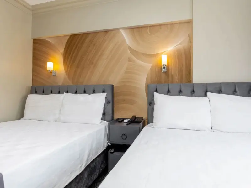 Loyal City Hotel 20