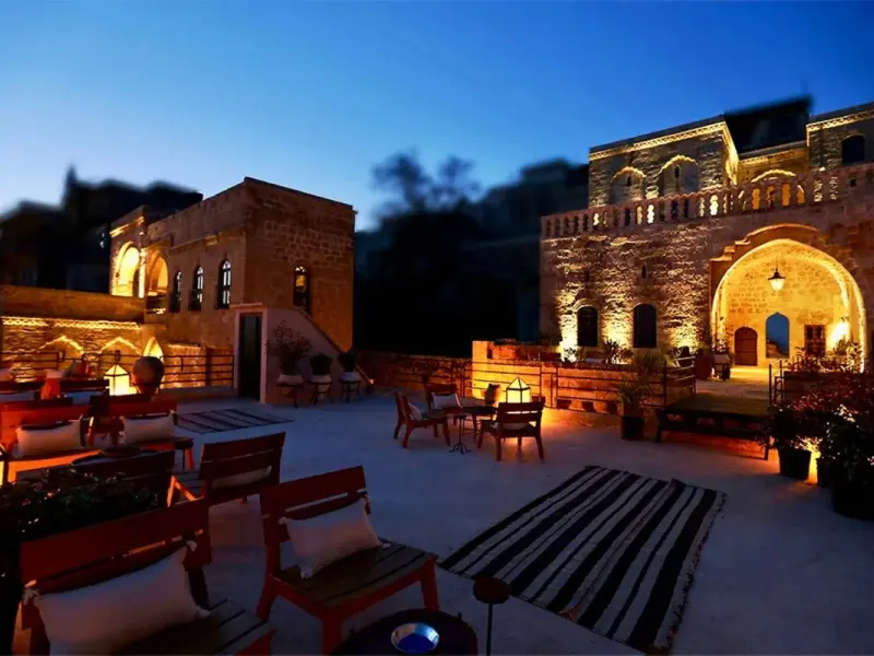 Arura Mardin 4