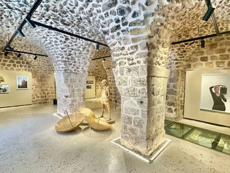 Arura Mardin 10