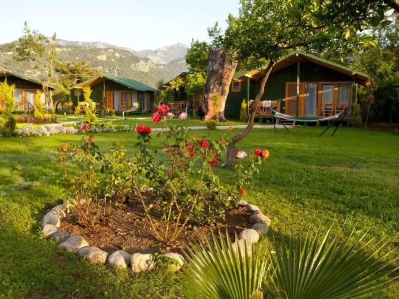 Etenna Beach Bungalows 12