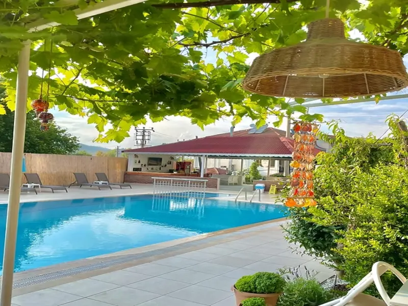 Cennet Hotel 5