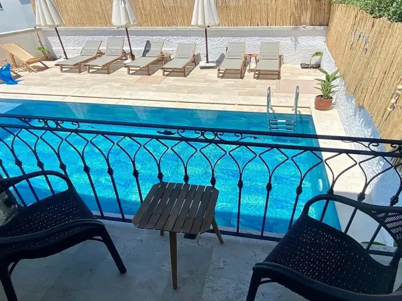 Serez Otel Alaçatı by La Mira 5