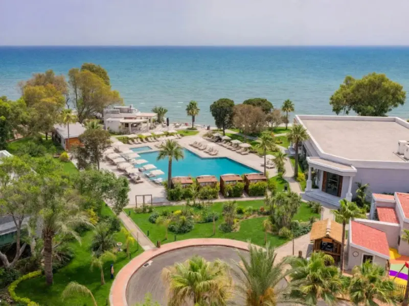 Merit Royal Gardens Hotel 26