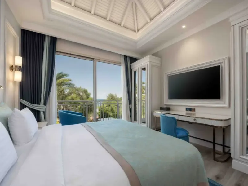 Merit Royal Gardens Hotel 10