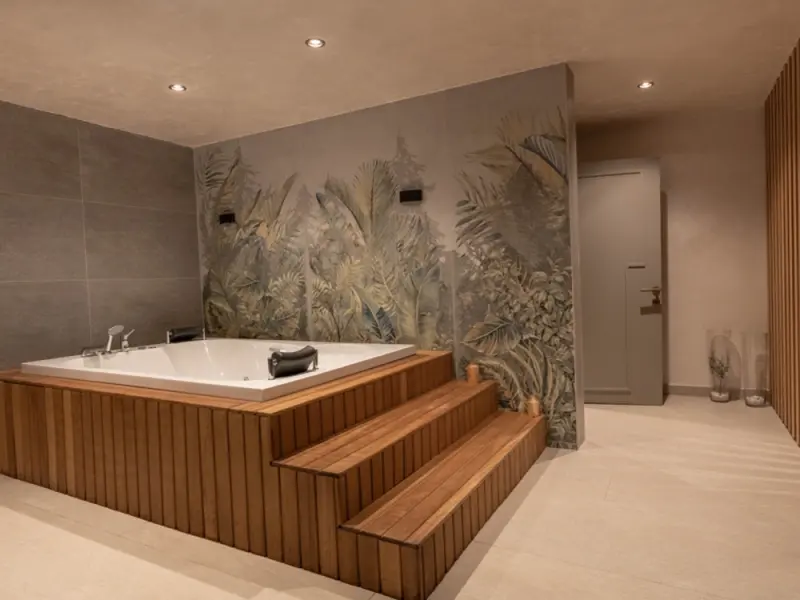 Renex Hotel 21