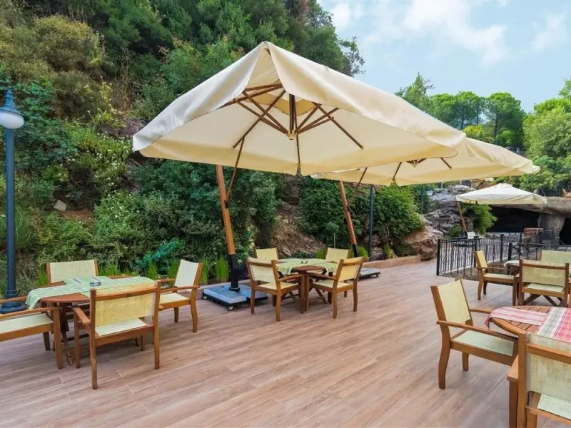 Amossia Elite Hotel 5