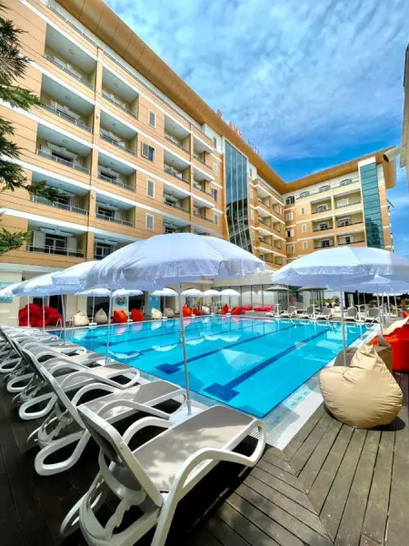 AMH Hotel 12