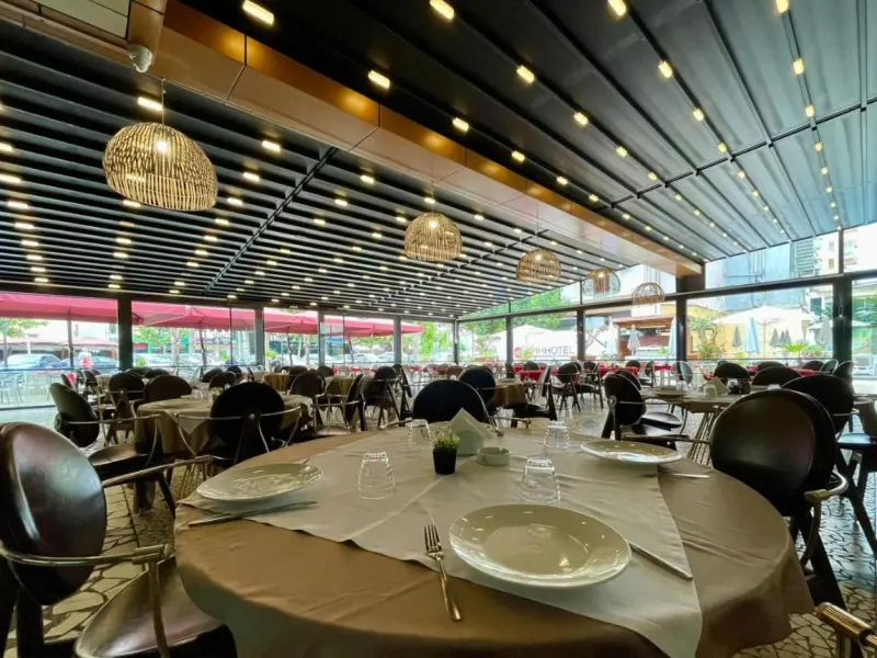 AMH Hotel 9