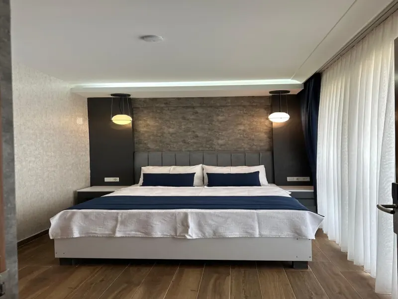 The Halcyon 15