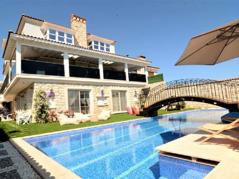 Grand Alaçatı Butik Hotel 3