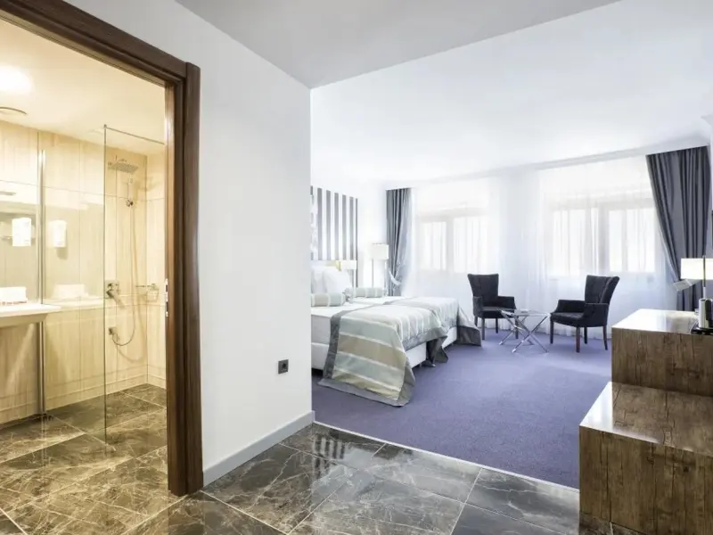 Ramada Hotel & Suites by Wyndham Edirne 5