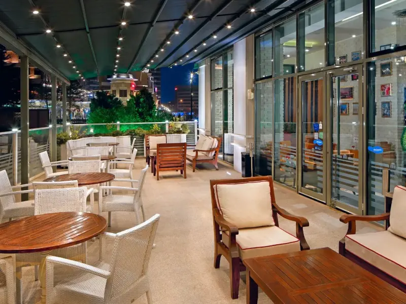 The Merlot Hotel 25