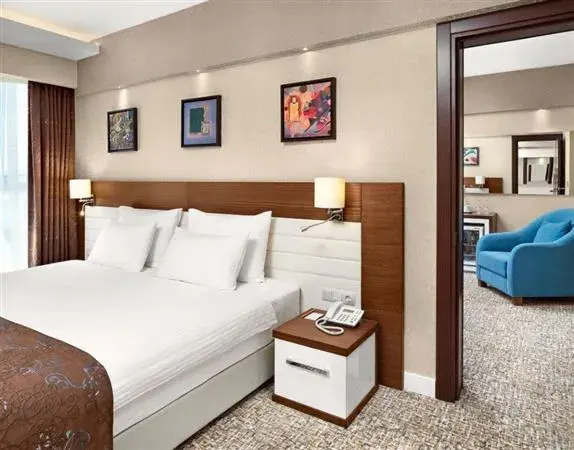 The Merlot Hotel 36