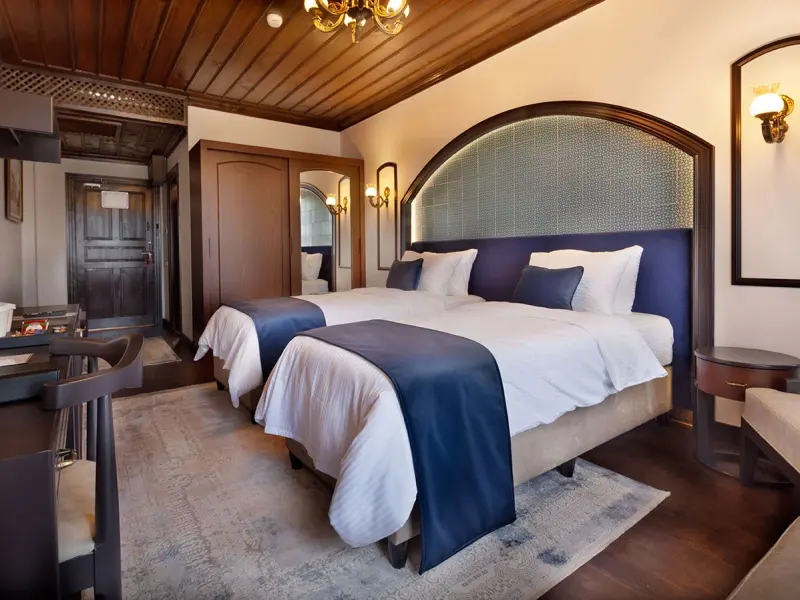 Sırçalı Hotel 19