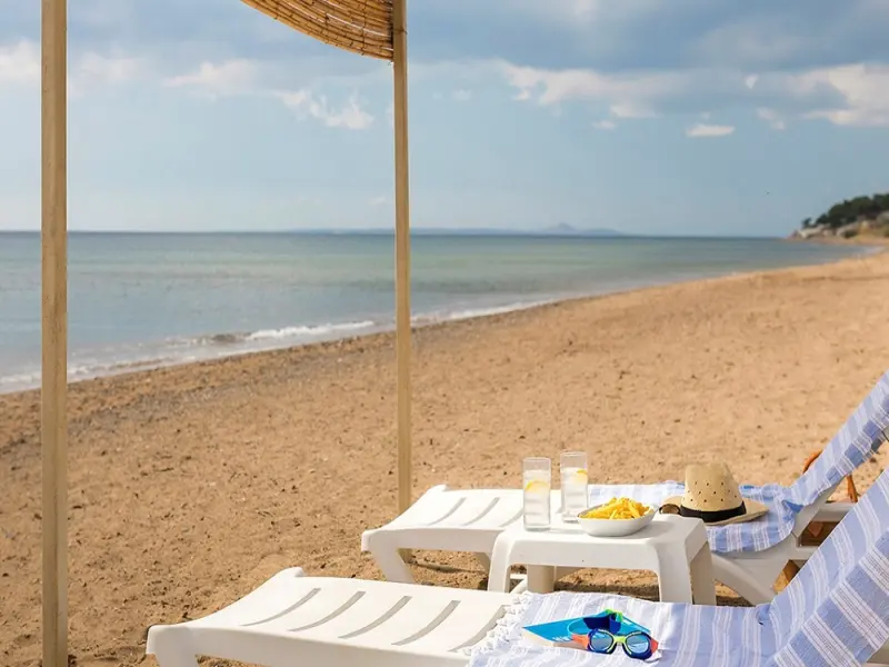 Troas Beach Hotel 18