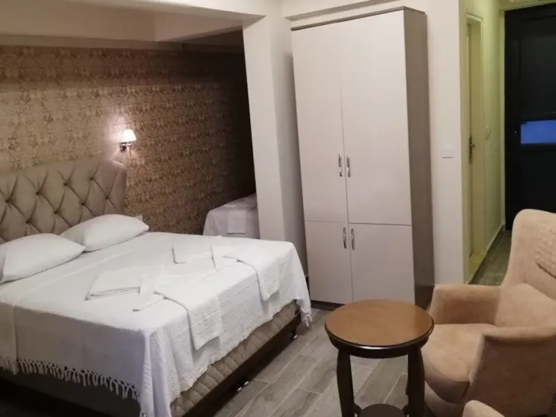 Mermer Beach Hotel 8