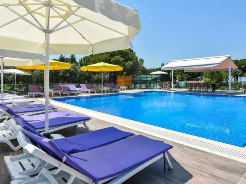 Mavikoy Beach Resort 3