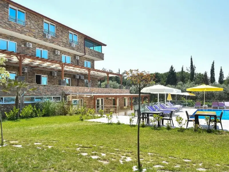 Mavikoy Beach Resort 10