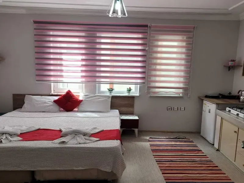 Kristal Otel Pansiyon 11
