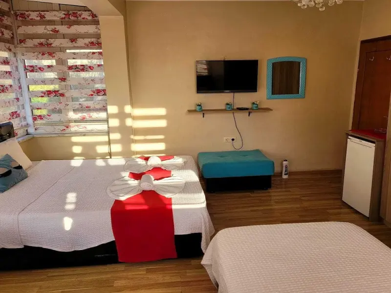 Kristal Otel Pansiyon 7
