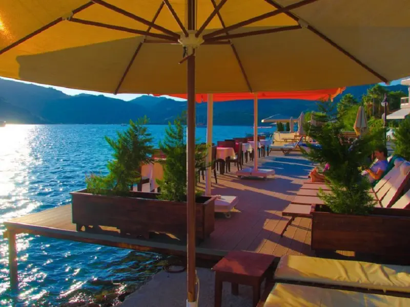 Dinç Otel Bozburun 13