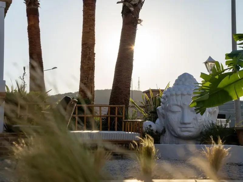 Ajlan Oia Otel 17