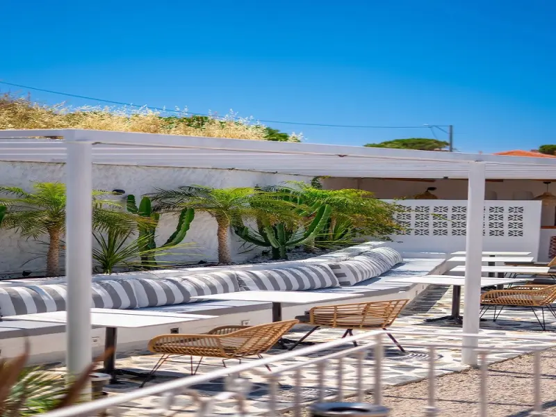 Ajlan Oia Otel 5