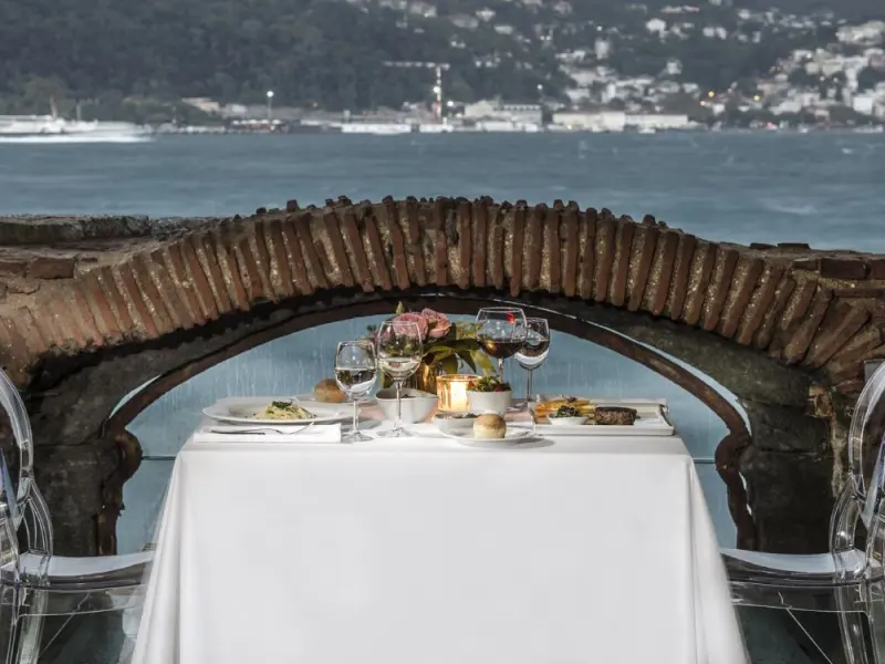 Bosphorus Palace Hotel 11