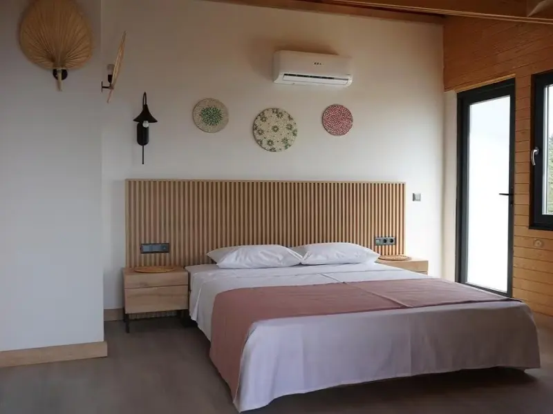 The Luxury Shelters 14