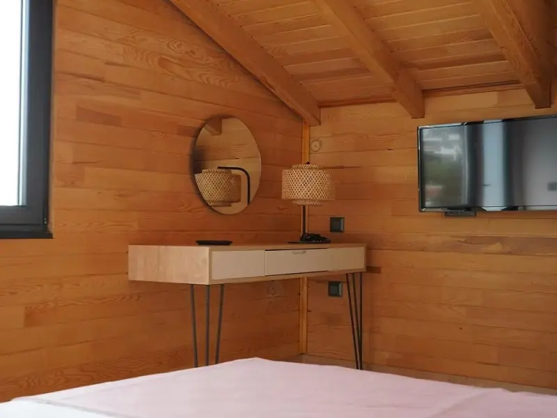 The Luxury Shelters 16