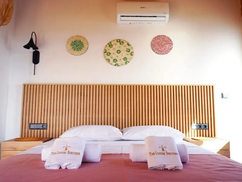 The Luxury Shelters 18