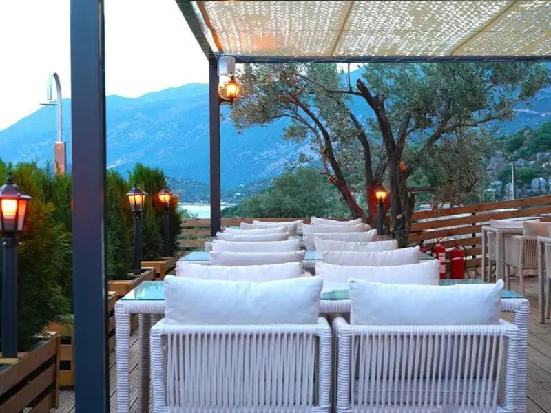 The Luxury Shelters 26