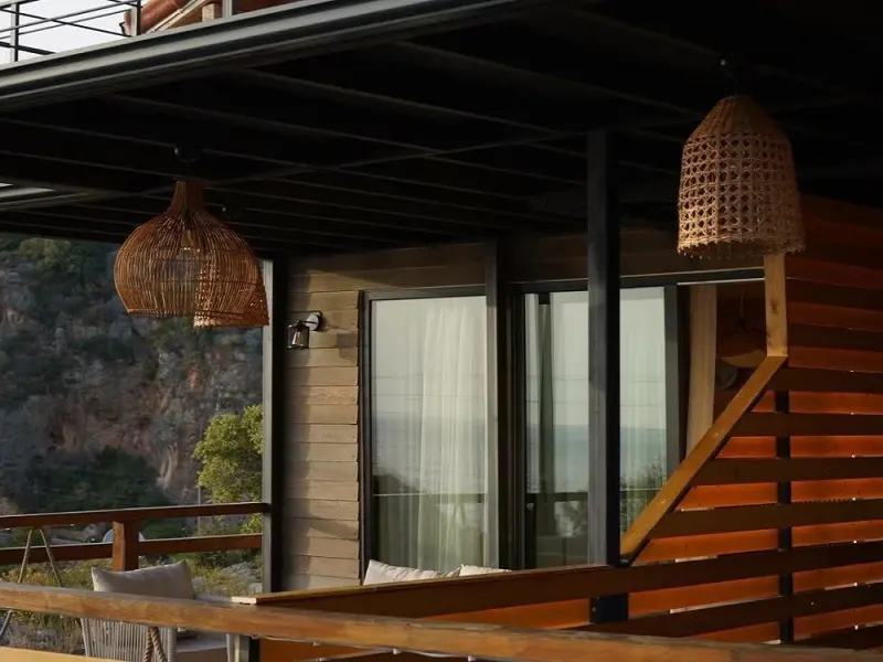 The Luxury Shelters 28