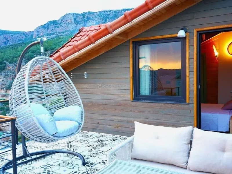 The Luxury Shelters 8