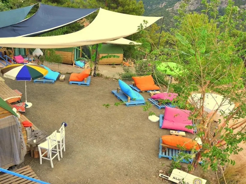 Mandala Camping 23