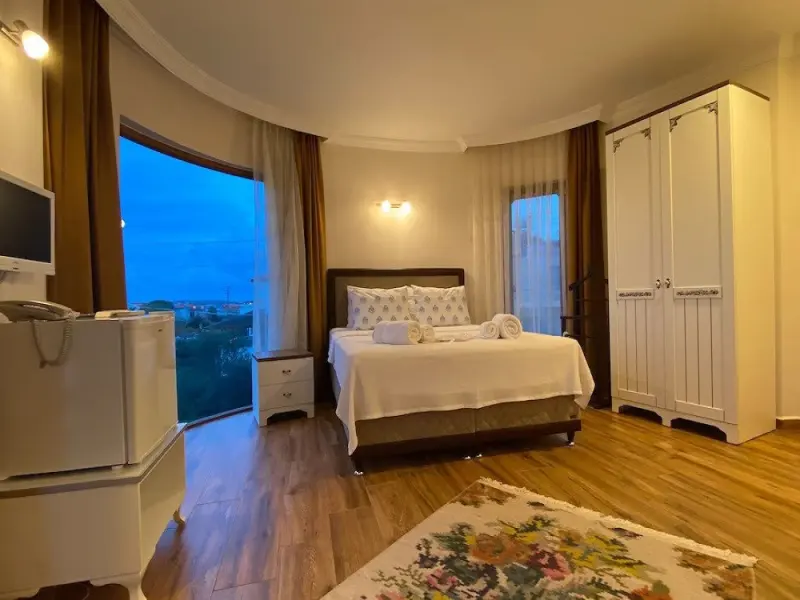 Cunda Giritlioglu Otel 11