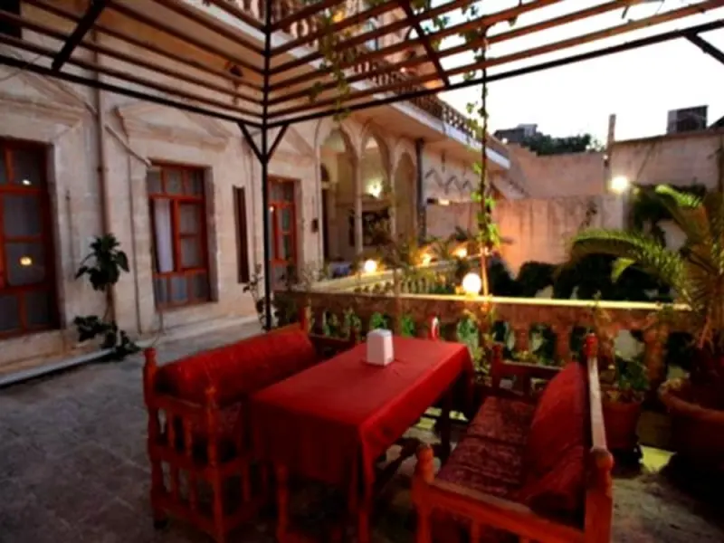 Beyzade Konak Otel 4