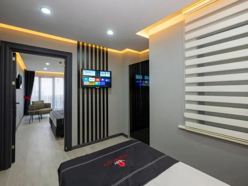 Intercity Airport Hotel 12